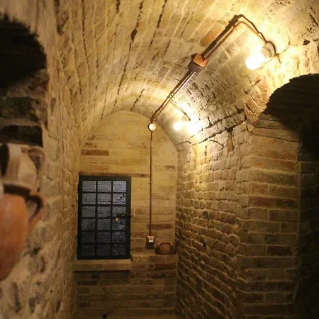 Porta Santa Lucia Fermo