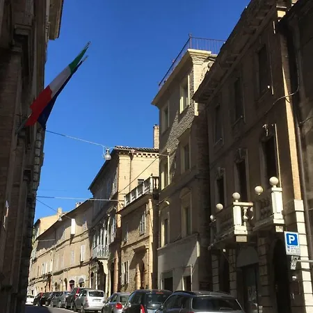 Porta Santa Lucia 3*